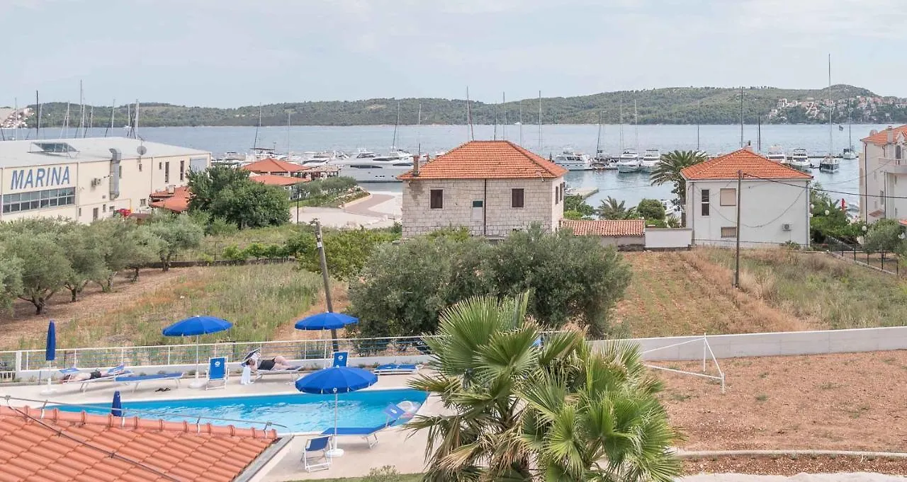 Porto Samaria Holiday Apartments 0*, Trogir